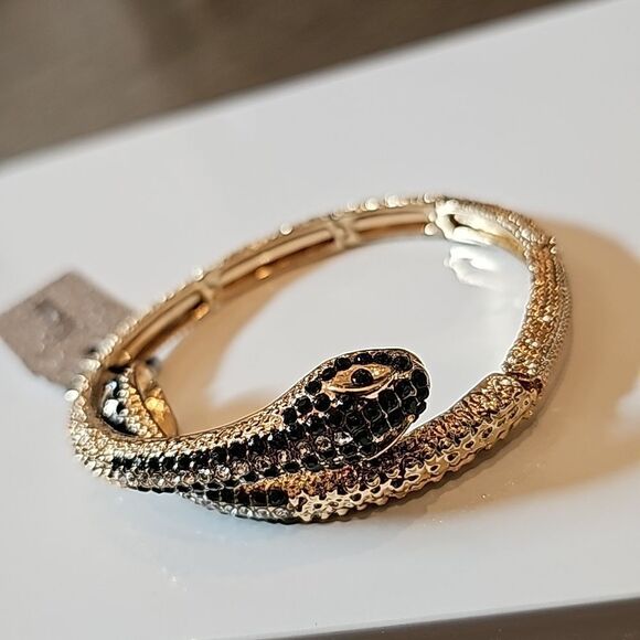 Natasha gold snake braclet NWT - Picture 3 of 5